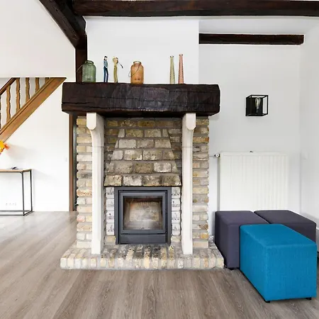 Near Sandy Nieuwpoort